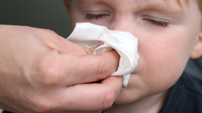 Does green snot mean you need antibiotics?